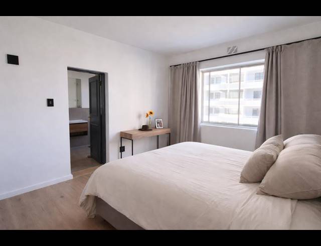 1 BEDROOM APARTMENT FOR SALE IN SEA POINT